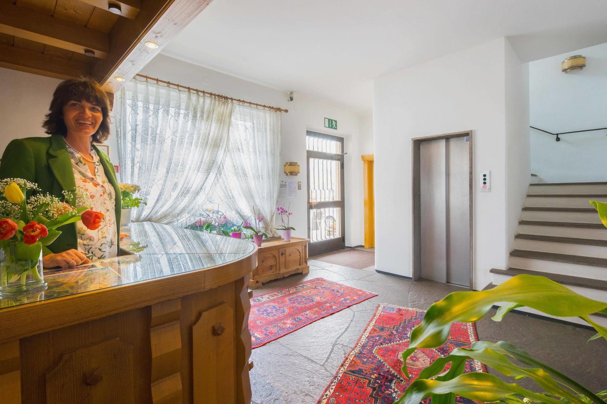 Hotel Rentschnerhof Больцано Екстер'єр фото